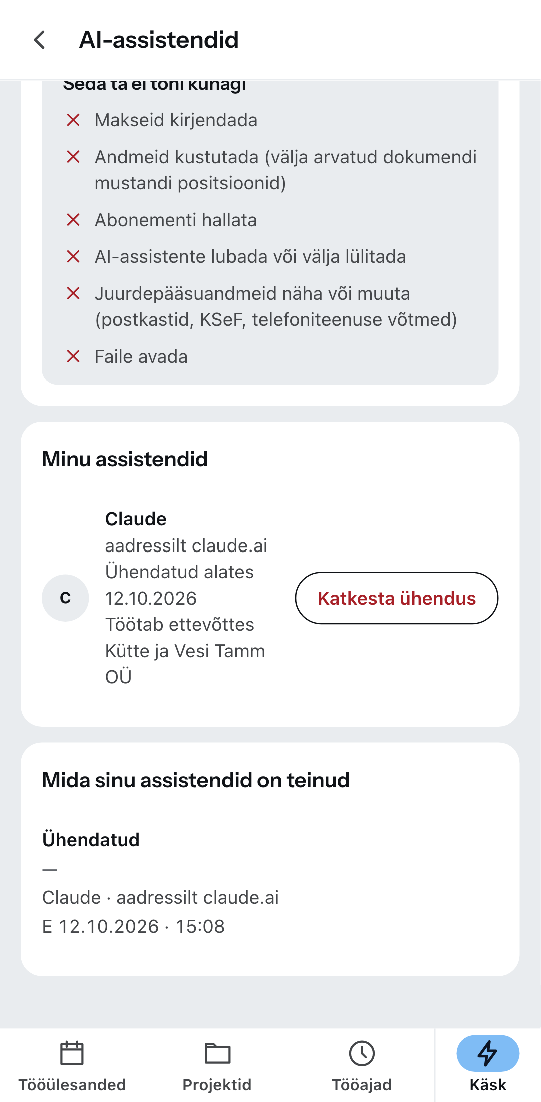 „AI-assistendid“ Zirko rakenduses: ühendatud assistent ja nupp, millega ühenduse katkestad.